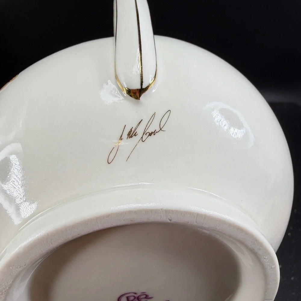 Cre Irish Porcelain Celtic Pitcher Galway Ireland Serpent Handle Gold Trim 7in‎